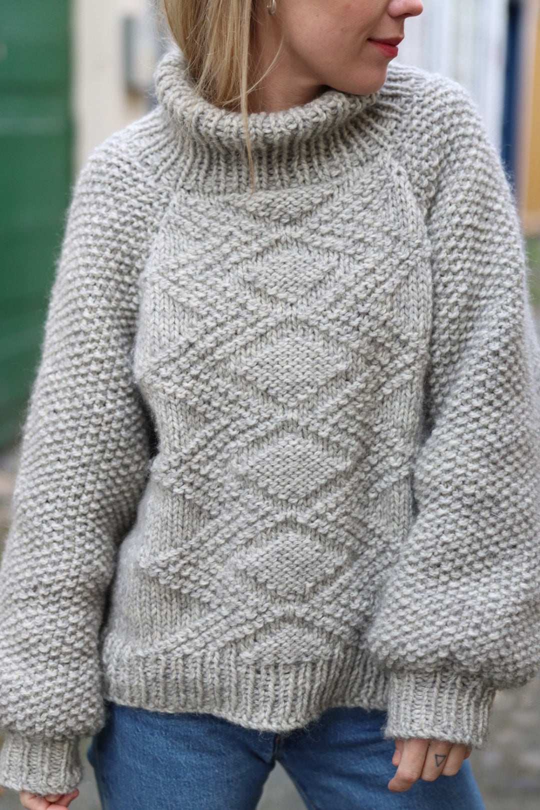 Nomisweater