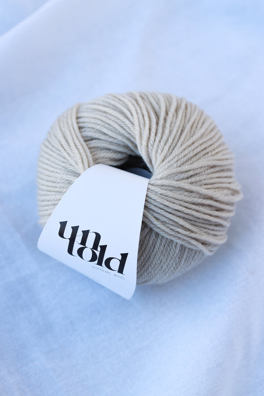 Un-told Supreme Wool - Almond Milk