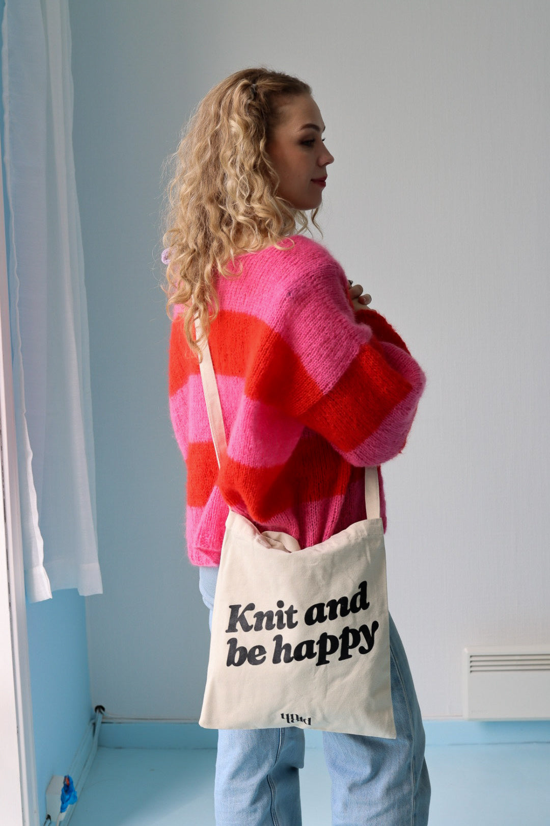 Ufortalt tote bag / Strikk og vær glad / svart