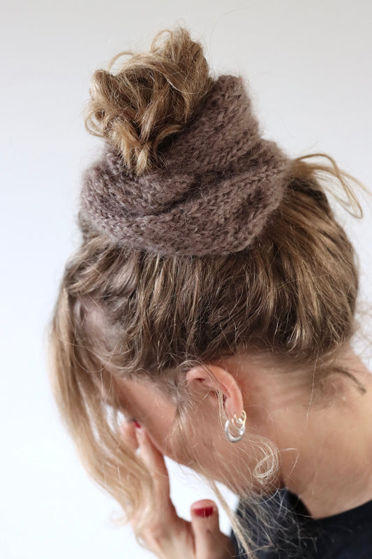 Un-told scrunchie