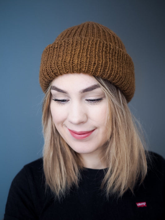 Finribblue lue Guttenogstrikkemor