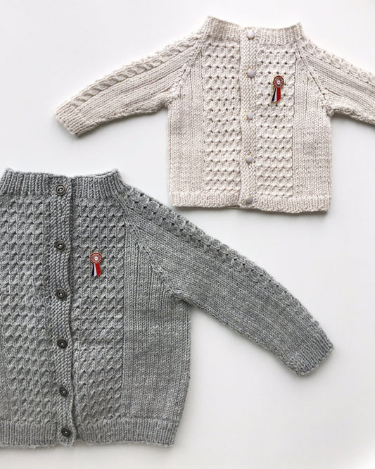 Lovacardigan jakke Guttenogstrikkemor