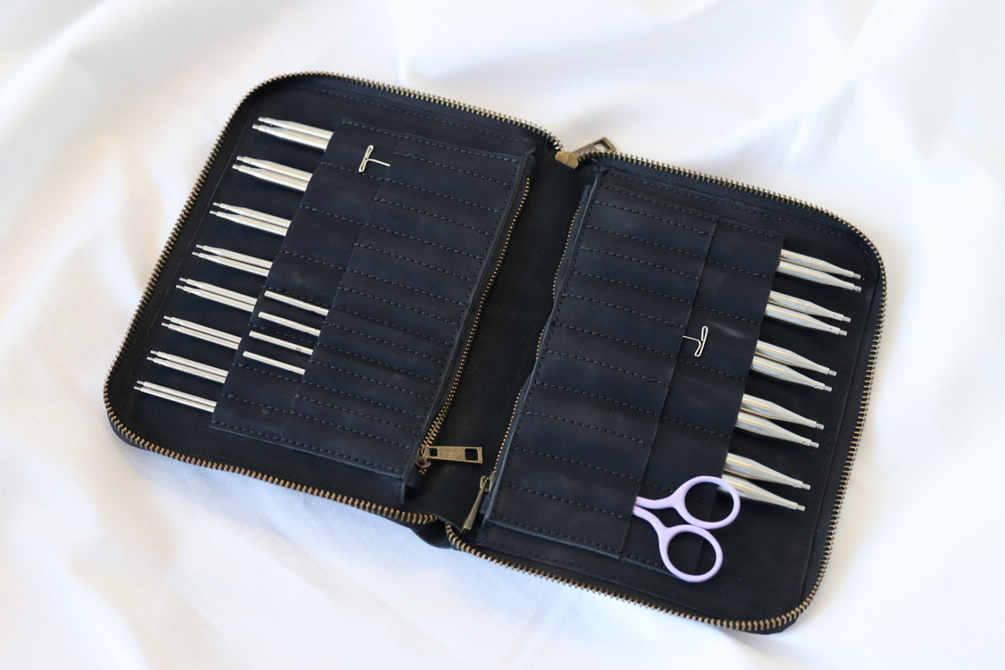 Un-told organizer // Utskiftbare pinner // Medium