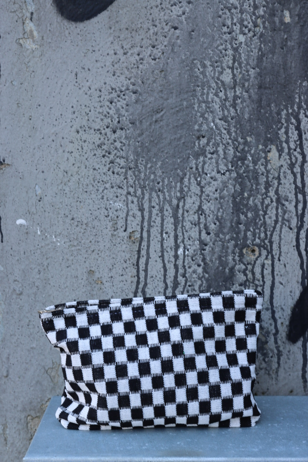 Un-told Check pouch - Medium