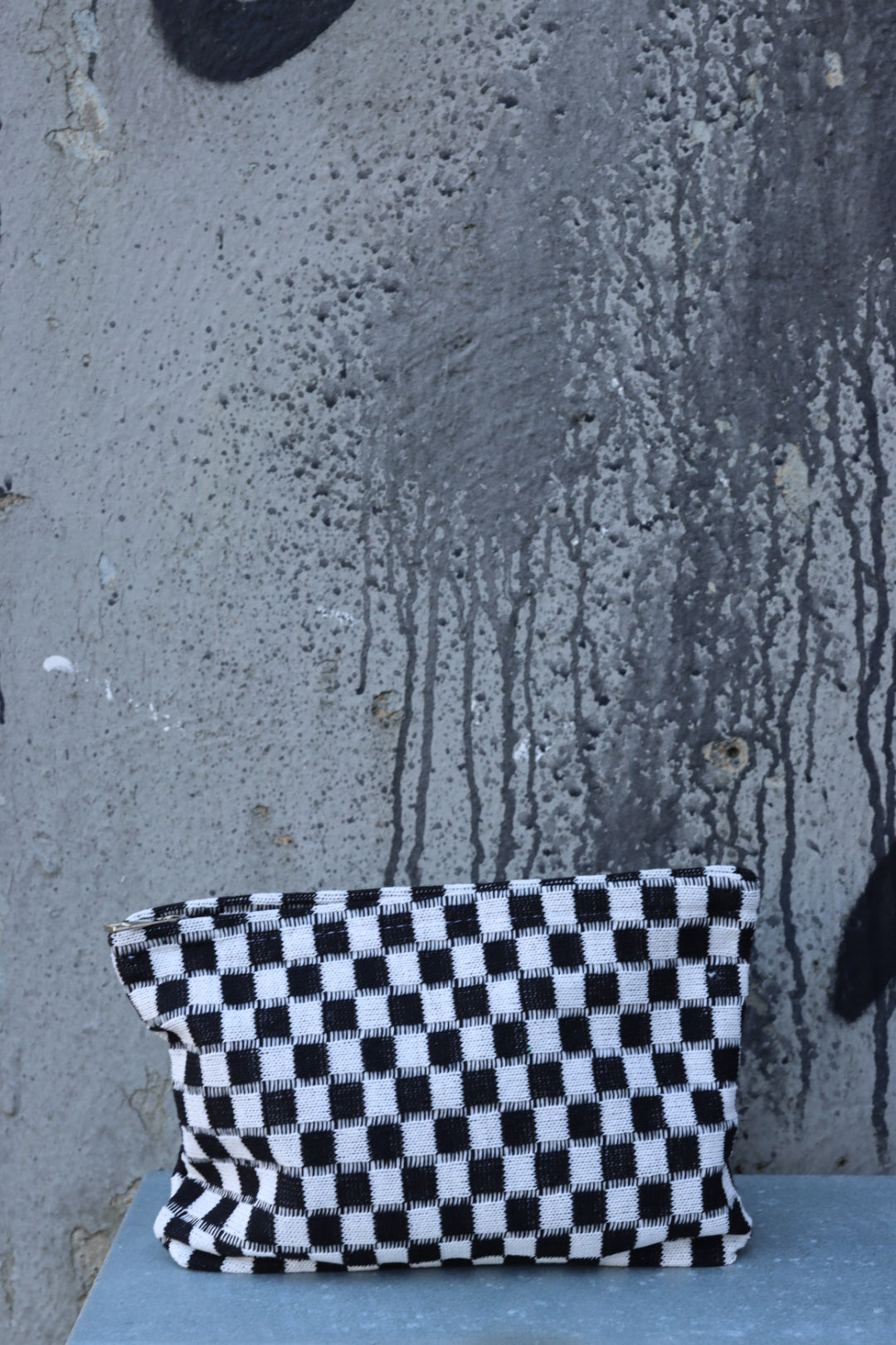 Un-told Check pouch - Medium