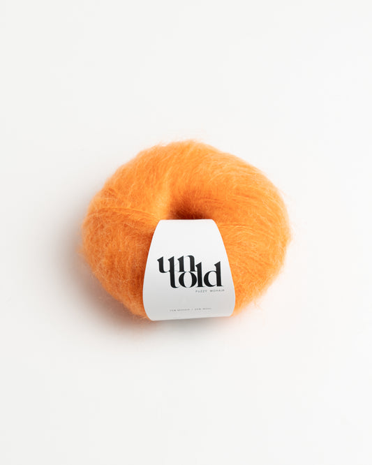 Un-told fuzzy mohair - Orange Pop
