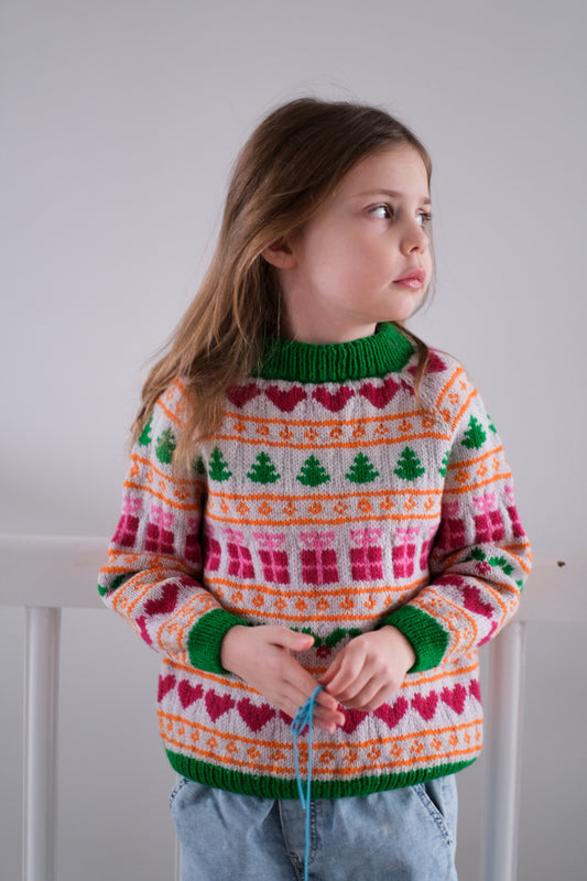 Un-told Christmas Sweater JR - english