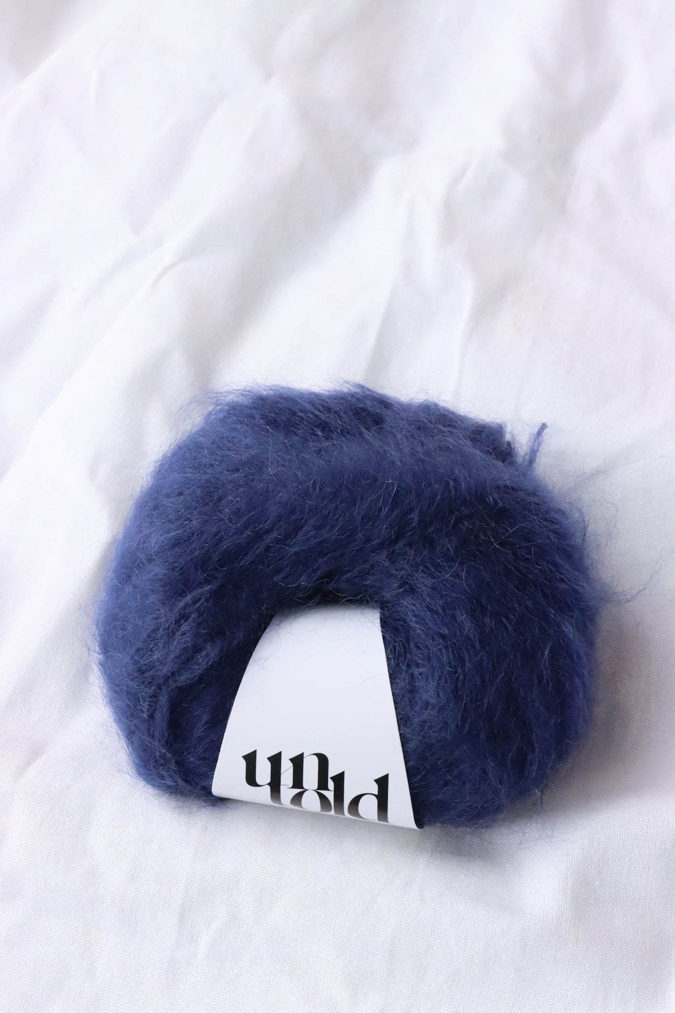 Un-told fuzzy mohair - Deep Sea