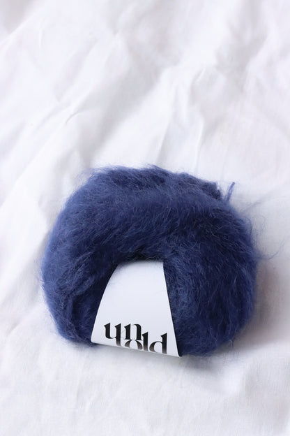 Un-told fuzzy mohair - Deep Sea
