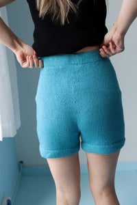Un-told basic shorts