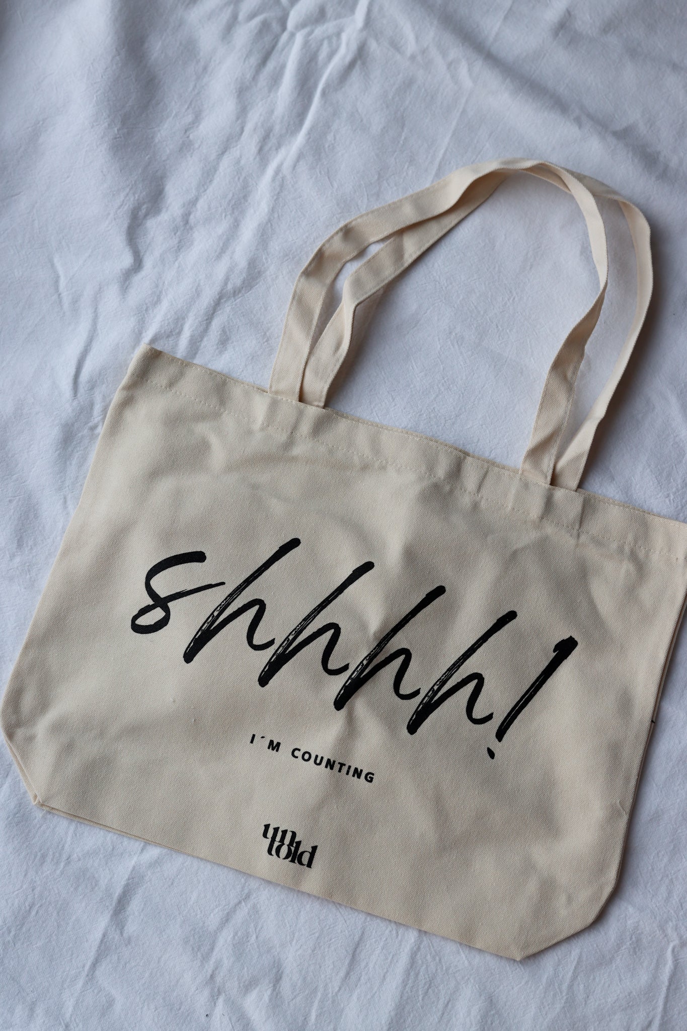Un-told tote bag / Shhhh! I´m counting
