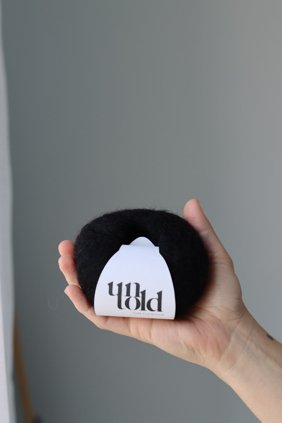 Un-told pure silk mohair - Jet Black