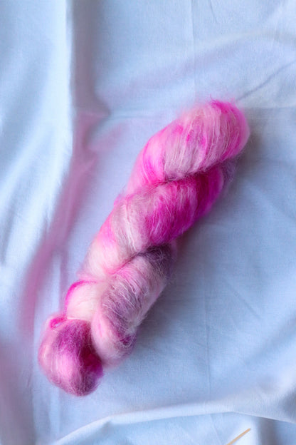 Un-told Chunky Mohair - Forever Pink
